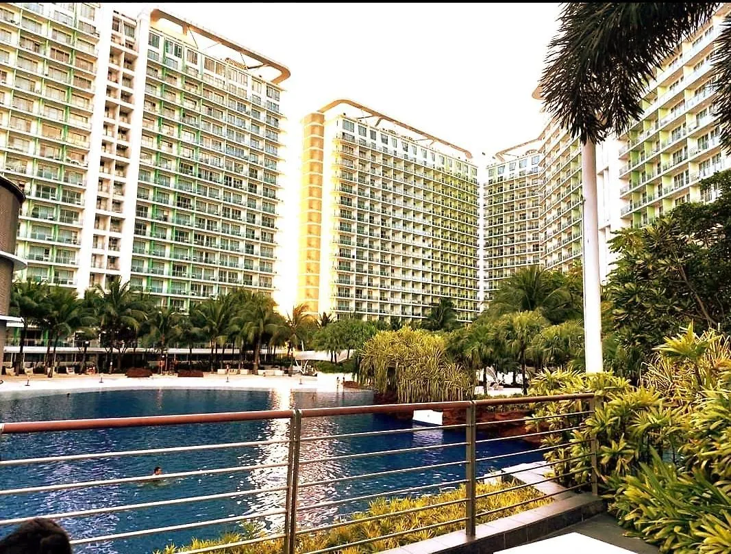 Condo At Sm Bicutan Manila Apartment